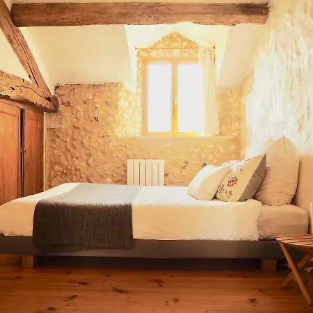 La Belle Verte לינה וארוחת בוקר 3*