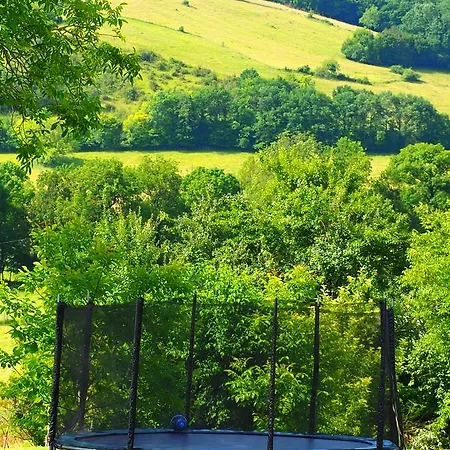 לינה וארוחת בוקר La Belle Verte 3*